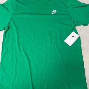 Nike Green Short Sleeve Crew Tee with White Swoosh